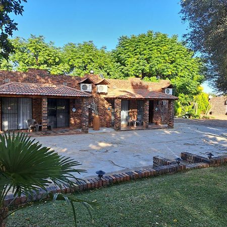 Villa Lin-Zane Vryburg Esterno foto
