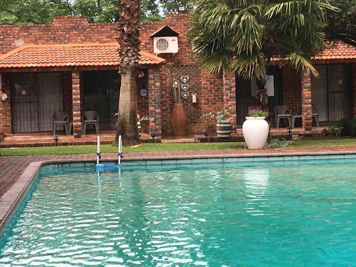 Villa Lin-Zane Vryburg Esterno foto
