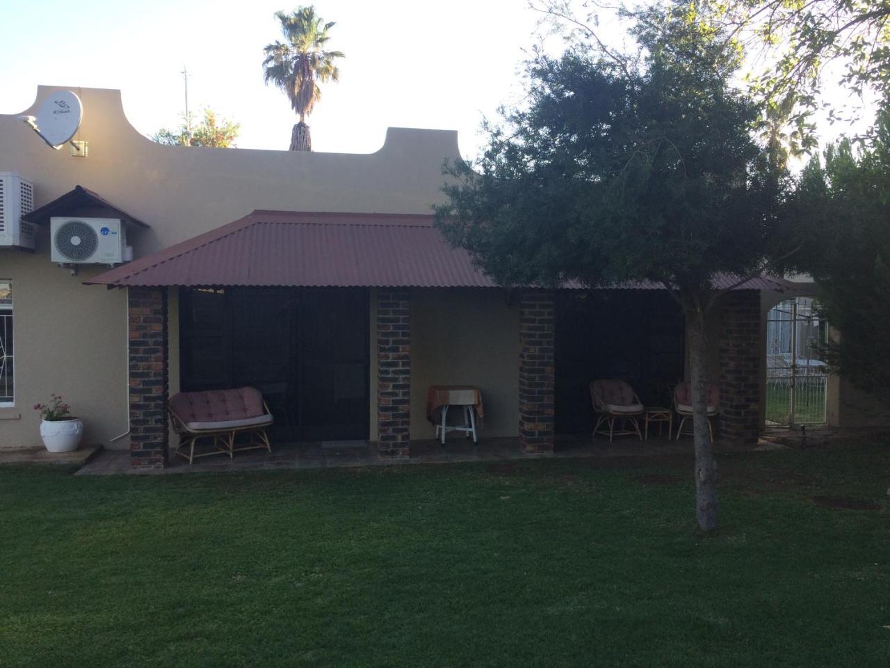 Villa Lin-Zane Vryburg Esterno foto